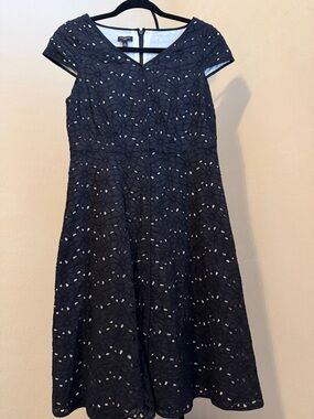 Talbots Black Floral Eyelet Fit & Flare Midi Dress size 6P